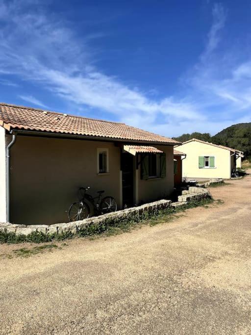 Ferienhaus Maison Au Calme Avec Piscine Et Climatisation Sollacaro