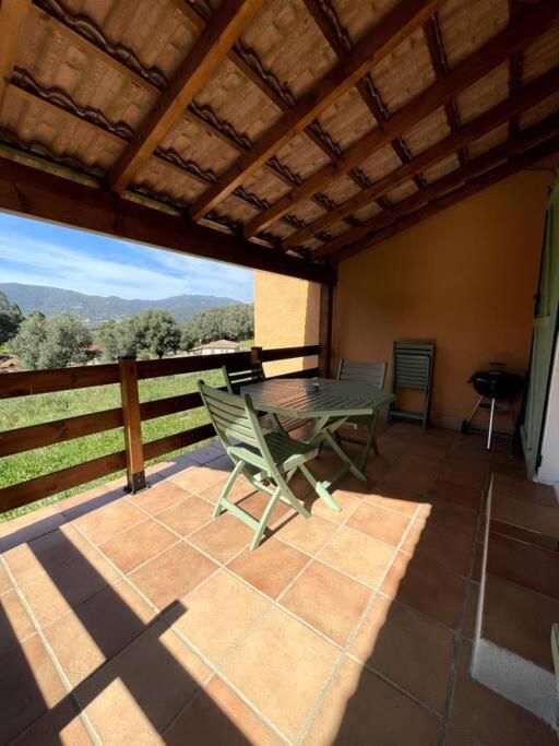 Maison Au Calme Avec Piscine Et Climatisation Hébergement de vacances Sollacaro