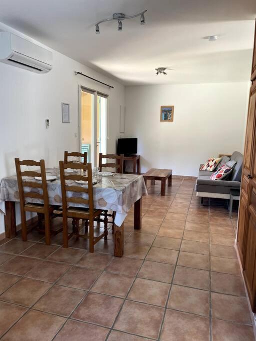 Maison Au Calme Avec Piscine Et Climatisation * Sollacaro